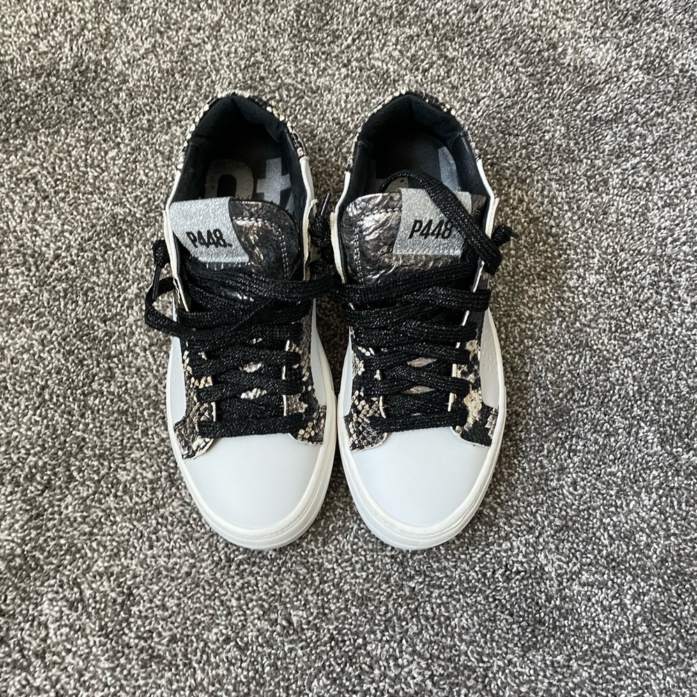 P448 Thea Sneaker size 36